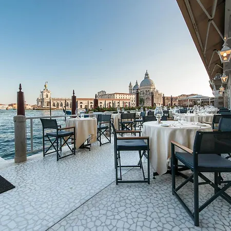 Monaco & Grand Canal Hotell 4*