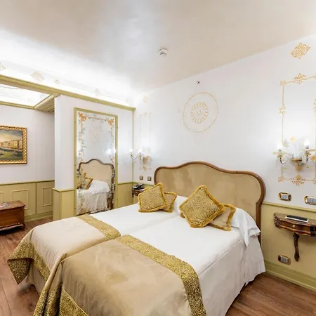 Monaco & Grand Canal Hotell