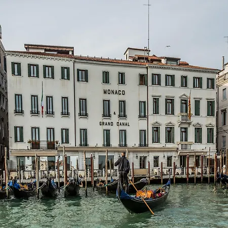 Monaco & Grand Canal Venedig