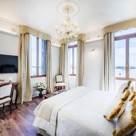 Monaco & Grand Canal Βενετία