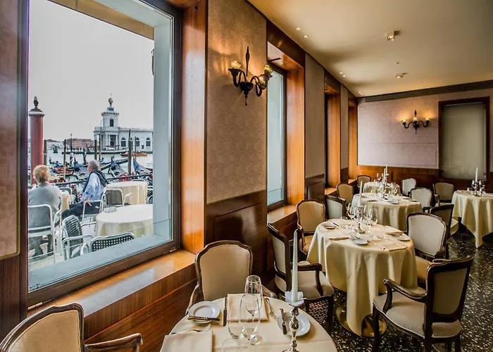 Monaco & Grand Canal Hotel 4*