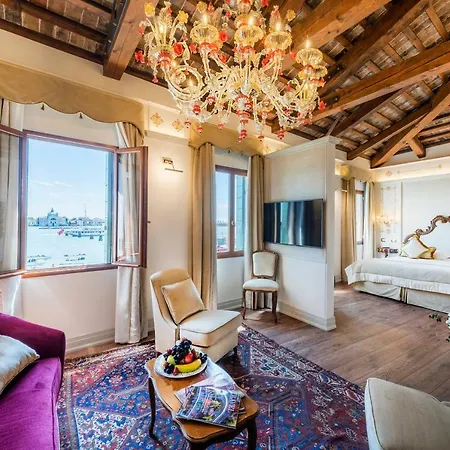 Monaco&grand Canal 4*