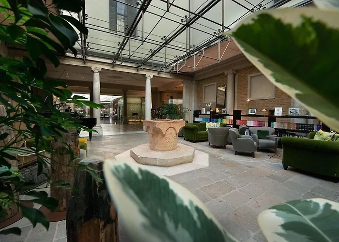 Hotel Monaco&grand Canal