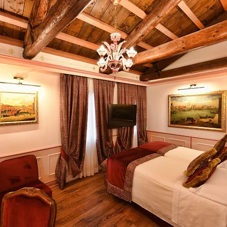 Hotel Monaco & Grand Canal 4*