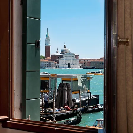Hotel Monaco & Grand Canal 4*