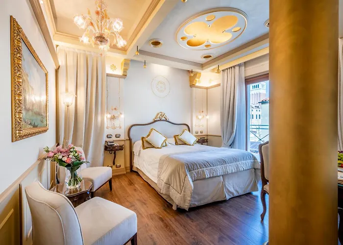 موناكو وغراند كانال البندقية