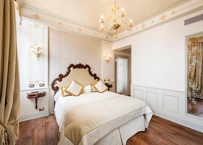 موناكو وغراند كانال 4* البندقية